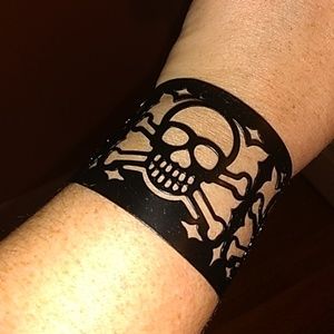 Skull Cuff Bracelet